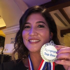 Meet your Posher, Clarissa